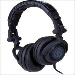 AERIAL 7 - KOPTELEFOON: TANK MIDNIGHT