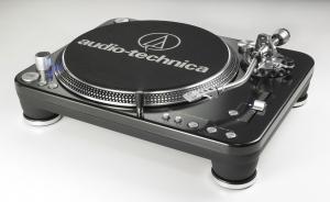 AUDIO TECHNICA - PL: AT-LP 1240 + USB