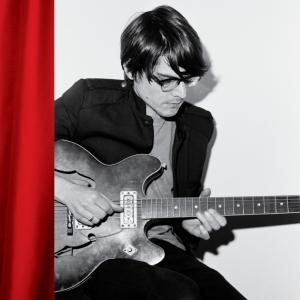 TINY LEGS TIM - STEPPING UP