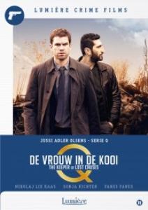 MOVIE - VROUW IN DE KOOI