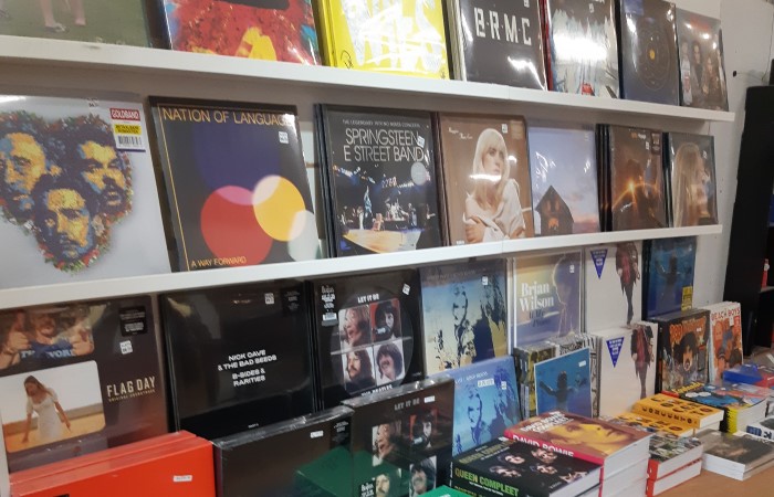 Authenticatie Purper Ga wandelen Muziek op LP (vinyl) of CD kopen? | Platomania.nl