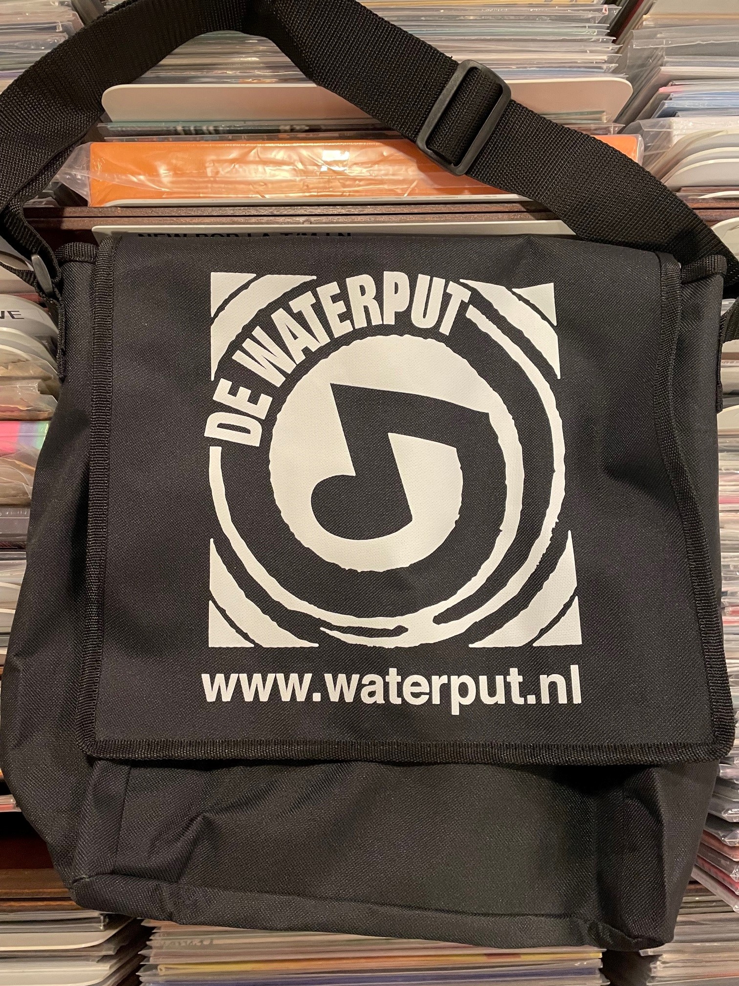 WATERPUT - SCHOUDERTAS