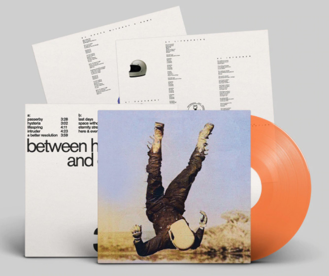 DEATH BELLS - BETWEEN HERE & EVERYWHERE (CLEAR OR