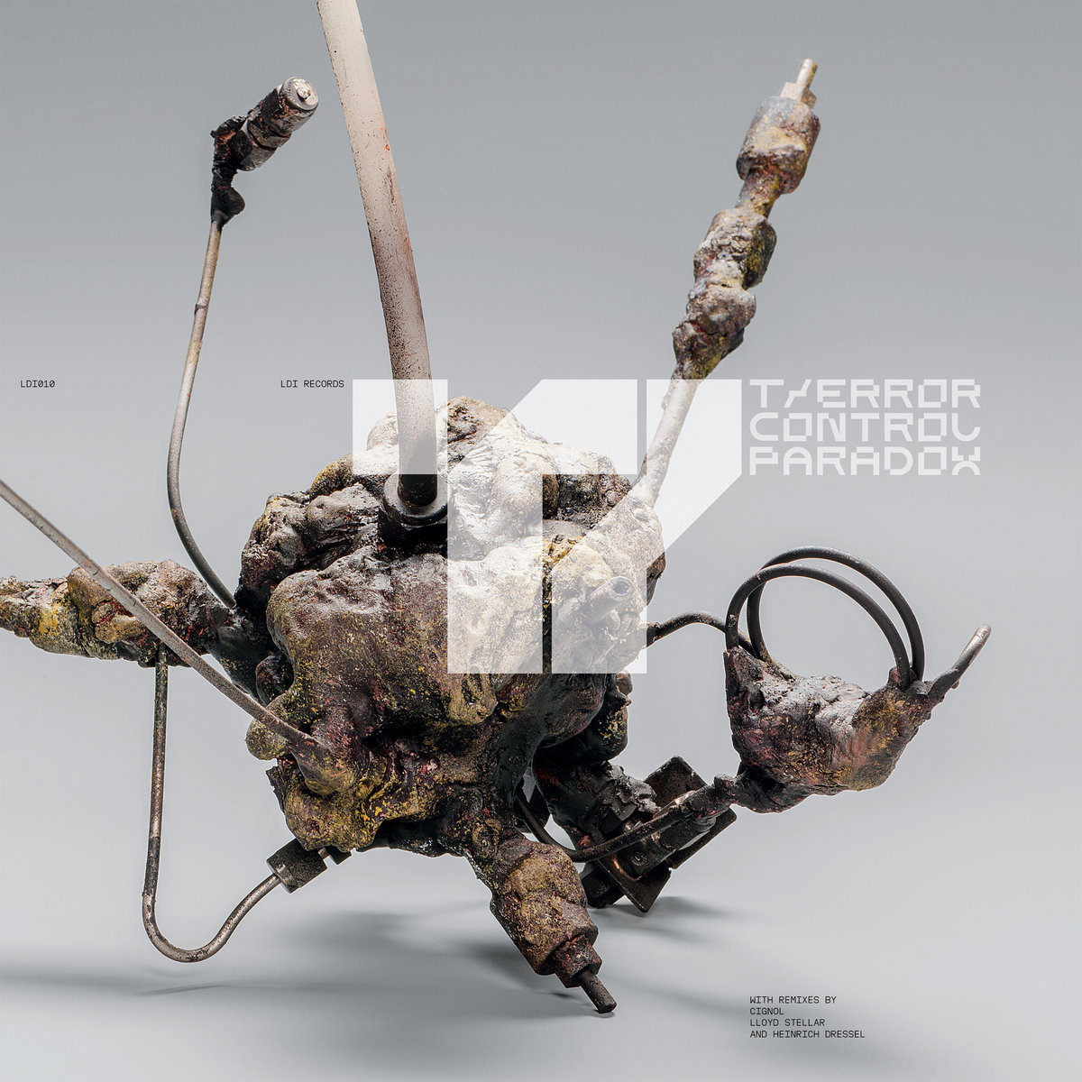 T/ERROR - CONTROL PARADOX