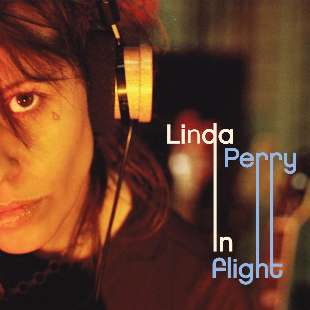 PERRY, LINDA - IN FLIGHT -COLOURED-