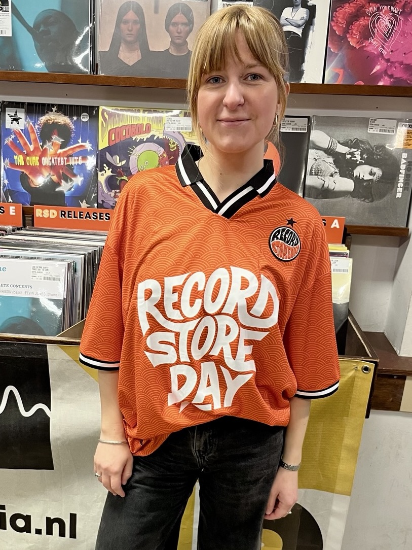 RSD 26 - T-SHIRT ORANJE WK SHIRT -L-